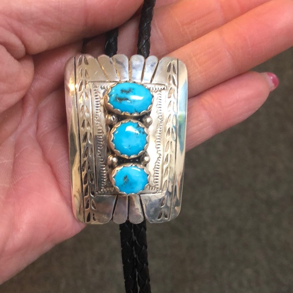 Jewelry - Native American silver turquoise bolo tie 💕💕💕